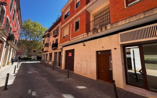 Local comercial en venta en Ibi centro | Plaza Palla