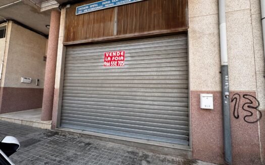 Local comercial de 167 m² en venta en Ibi